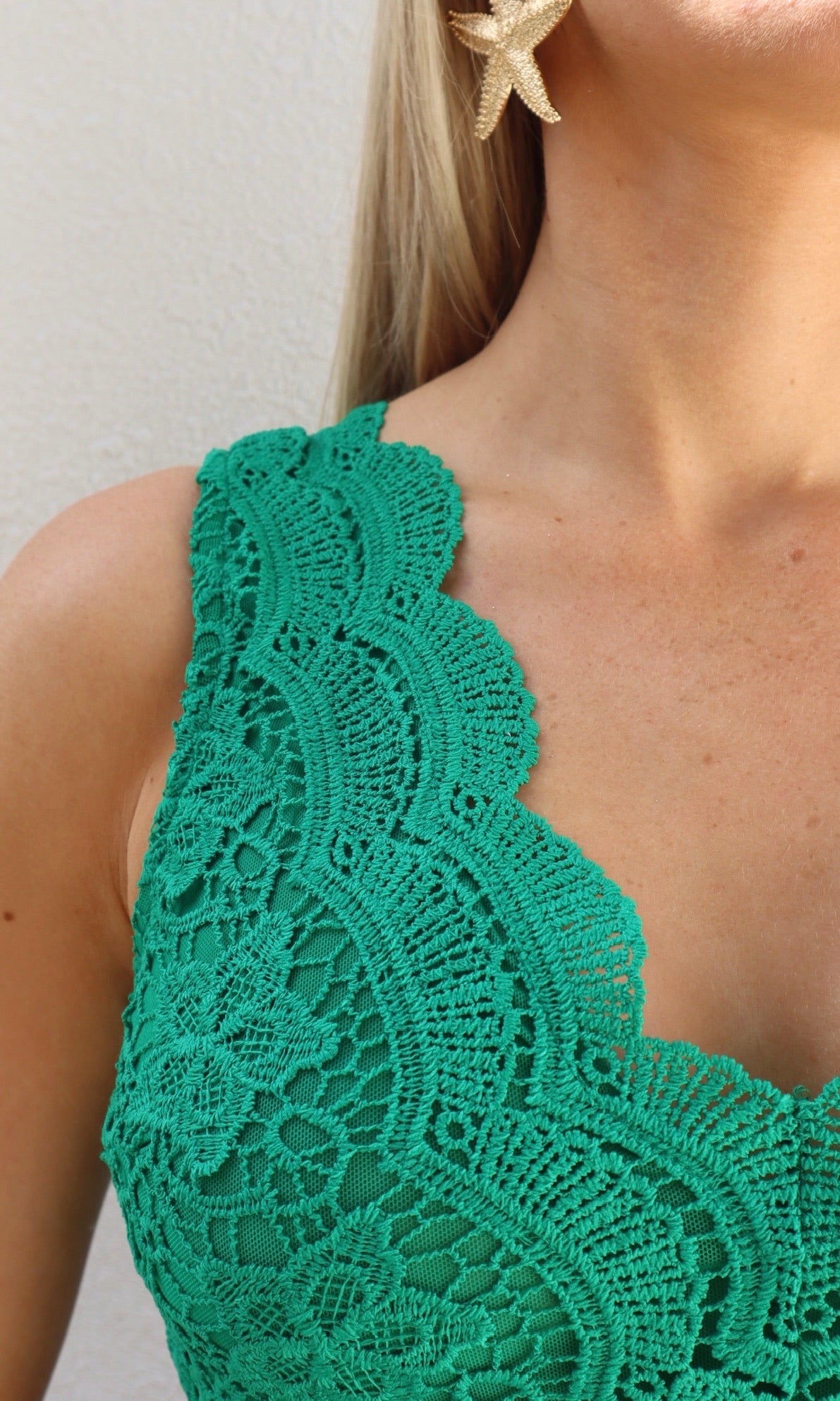 Female model wearing Ivy Lace Front Body - Green- showcasing the latest ladies fashion with free delivery